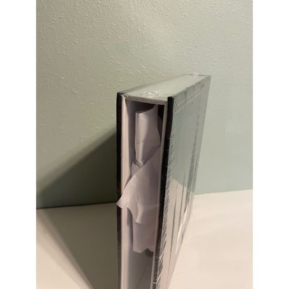 SEALED Taylor Swift - The Tortured Poets Department Vinyl Display Case, Box Set - Picture 4 of 4